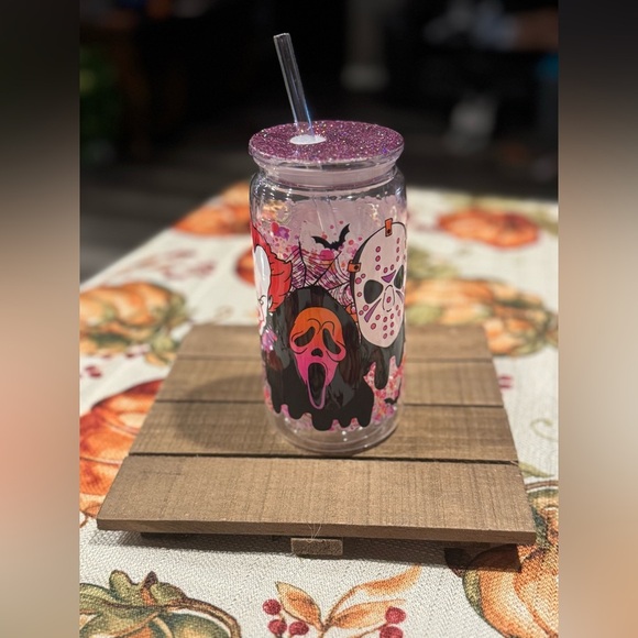 Horror Clown Glass Tumbler with Straw - Picture 4 of 4
